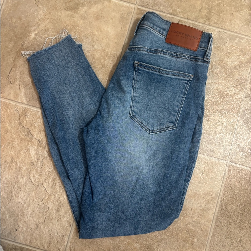 LUCKY BRAND Mid Rise Ava Super Skinny Jeans - Size 8/29